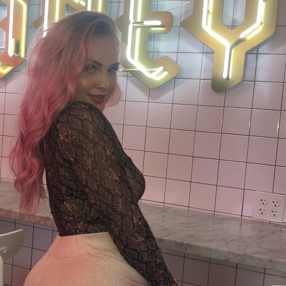 Closet dump - Picture 2 of 3